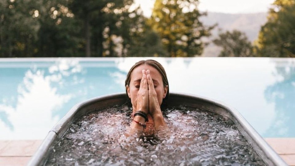 Cold plunge immersion