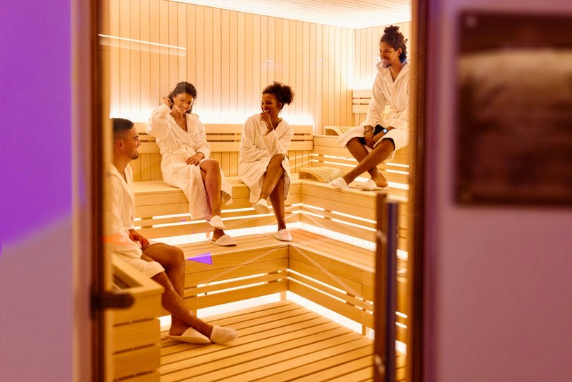 Infrared sauna